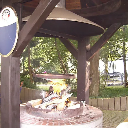 فندق Hotel Bitburg 3*